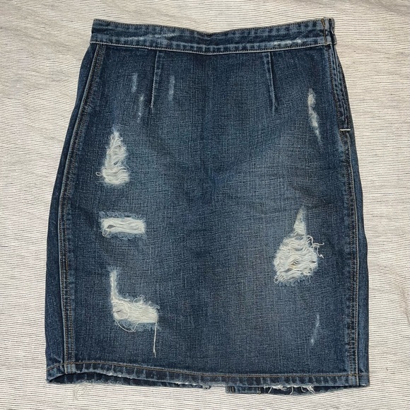 Lover And Friend pencil skirt - Picture 2 of 5